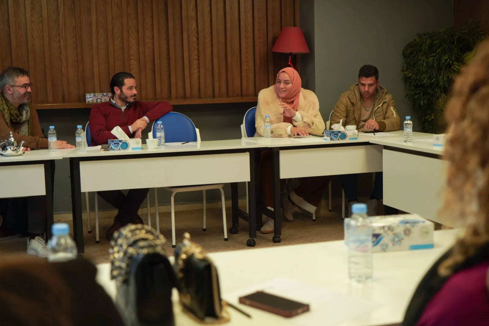 Participants d'une formation Ai4x en atelier